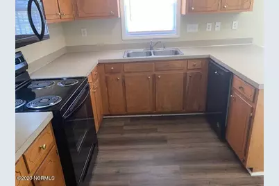 2152 Flagstone Court #M10, Greenville, NC 27834 - Photo 10
