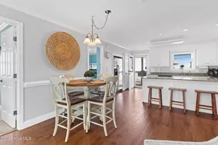 105 Starfish Dr, Holden Beach, NC 28462 - Photo 10