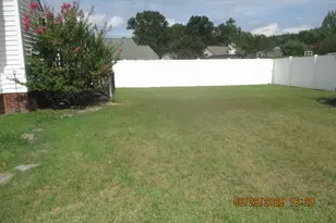 726 E Main St, Winterville, NC 28590 - Photo 16