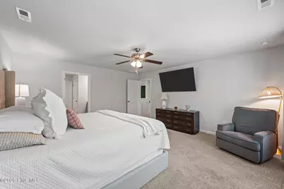 1009 Chiles Drive, New Bern, NC 28562 - Photo 14