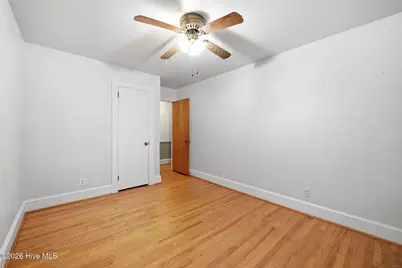 202 Greenbriar Drive, Greenville, NC 27834 - Photo 24
