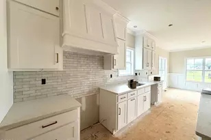 7320 Huckleberry Dr, Spring Hope, NC 27882 - Photo 2