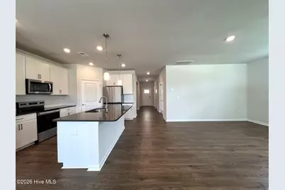512 Ragapple Lane, Aberdeen, NC 28315 - Photo 4