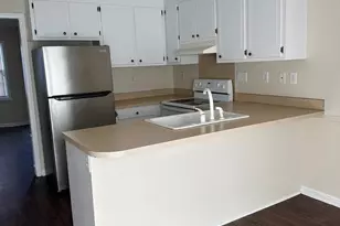 3935 Sterling Pointe Dr, Winterville, NC 28590 - Photo 6