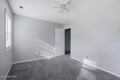 106 Broken Oak Court, Jacksonville, NC 28540 - Photo 20