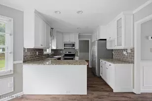 106 Broken Oak Ct, Jacksonville, NC 28540 - Photo 10