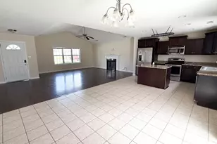 209 Imperial Ln, Jacksonville, NC 28546 - Photo 6