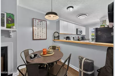 1823 Savannah Court #B3, Wilmington, NC 28403 - Photo 4
