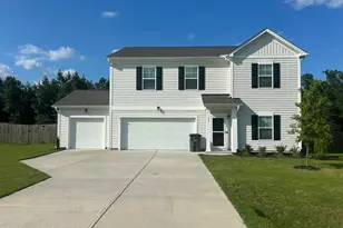423 Bassett Ln, Carthage, NC 28327 - Photo 1