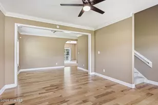 306 Oak Ridge Ct, Swansboro, NC 28584 - Photo 14