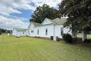 120 Farrior Rd, Mount Olive, NC 28365 - Photo 6
