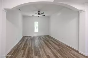 309 Stetson St, Clinton, NC 28328 - Photo 10