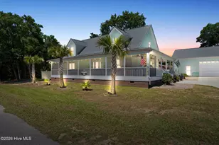 2008 E Oak Island Dr, Oak Island, NC 28465 - Photo 8