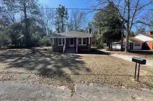 944 W Wisconsin Ave, Southern Pines, NC 28387 - Photo 2
