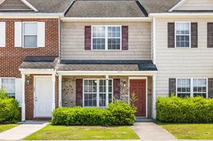 403 Springwood Dr, Jacksonville, NC 28546 - Photo 2