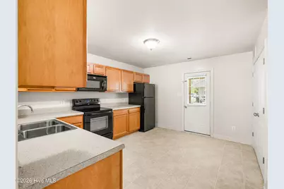 403 Springwood Drive, Jacksonville, NC 28546 - Photo 12