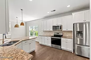 941 Needlerush Rd, Sneads Ferry, NC 28460 - Photo 10