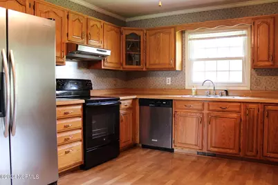 100 Allen Place, Jacksonville, NC 28546 - Photo 14