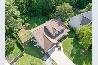 105 Forest Lane, Swansboro, NC 28584 - Photo 2