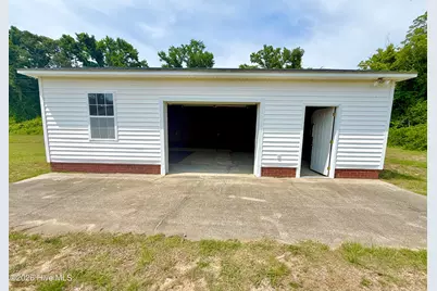 606 Darden Drive, Kinston, NC 28504 - Photo 46