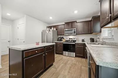 4561 Sandstone Drive, Greenville, NC 27858 - Photo 14