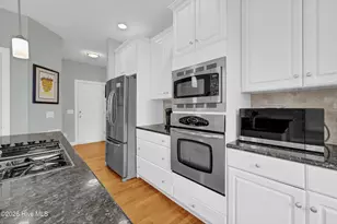 1618 Pembroke Jones Dr, Wilmington, NC 28405 - Photo 18