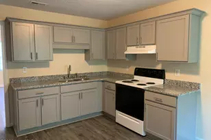 586 Haws Run Rd, Jacksonville, NC 28540 - Photo 6