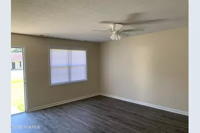 586 Haws Run Road #4, Jacksonville, NC 28540 - Photo 2