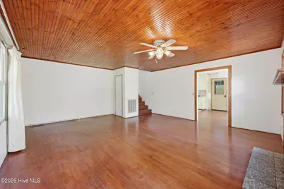 632 E Ocean Road, Holly Ridge, NC 28445 - Photo 4