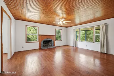 632 E Ocean Road, Holly Ridge, NC 28445 - Photo 6