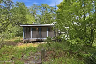 632 E Ocean Rd, Holly Ridge, NC 28445 - Photo 34