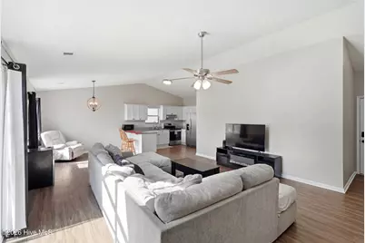 519 Sand Ridge Road, Hubert, NC 28539 - Photo 6