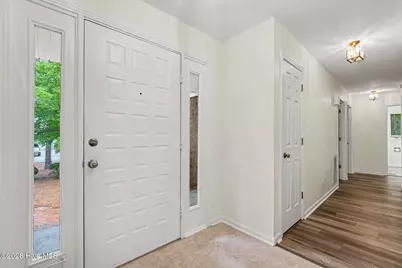 1555 Longleaf Drive E, Pinehurst, NC 28374 - Photo 4