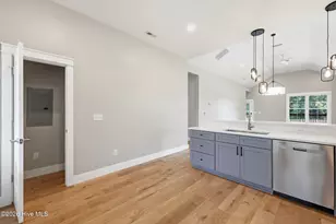 303 E Jones St, Trenton, NC 28585 - Photo 4