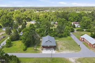303 E Jones St, Trenton, NC 28585 - Photo 44