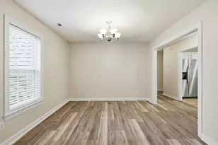 303 Brunswick Dr, Jacksonville, NC 28546 - Photo 8