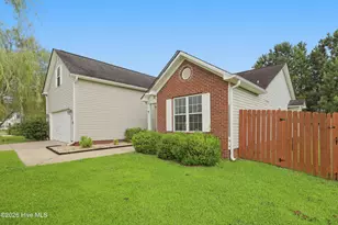 303 Brunswick Dr, Jacksonville, NC 28546 - Photo 4