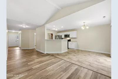 303 Brunswick Drive, Jacksonville, NC 28546 - Photo 12