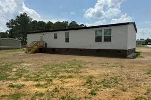 213 Pridgen Acres Dr, Clarkton, NC 28433 - Photo 6
