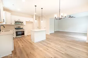 574 Poppleton Dr, Hampstead, NC 28443 - Photo 14