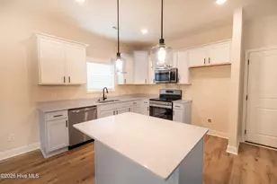 574 Poppleton Dr, Hampstead, NC 28443 - Photo 10