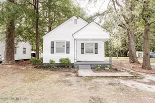 923 O Berry St, Rocky Mount, NC 27803 - Photo 2