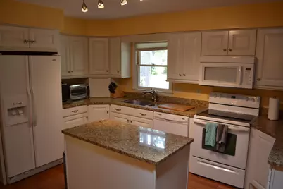 861 Hawthorne Drive, Vass, NC 28394 - Photo 4