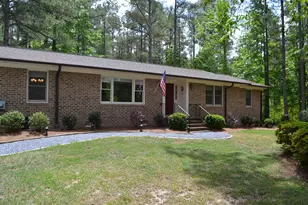 861 Hawthorne Dr, Vass, NC 28394 - Photo 1