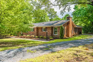 615 E Philadelphia Ave, Pinebluff, NC 28373 - Photo 2