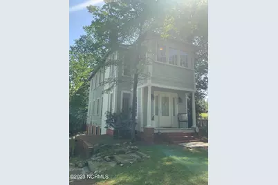 375 E Maine Avenue, Southern Pines, NC 28387 - Photo 2