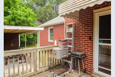 303 Myrtle Avenue, Hamlet, NC 28345 - Photo 24