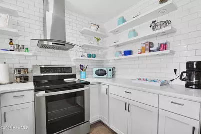 600 Carolina Beach Avenue S #3d, Carolina Beach, NC 28428 - Photo 20