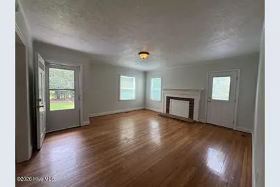 207 Talbot Street, Whiteville, NC 28472 - Photo 2