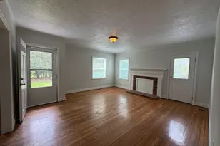 207 Talbot St, Whiteville, NC 28472 - Photo 2